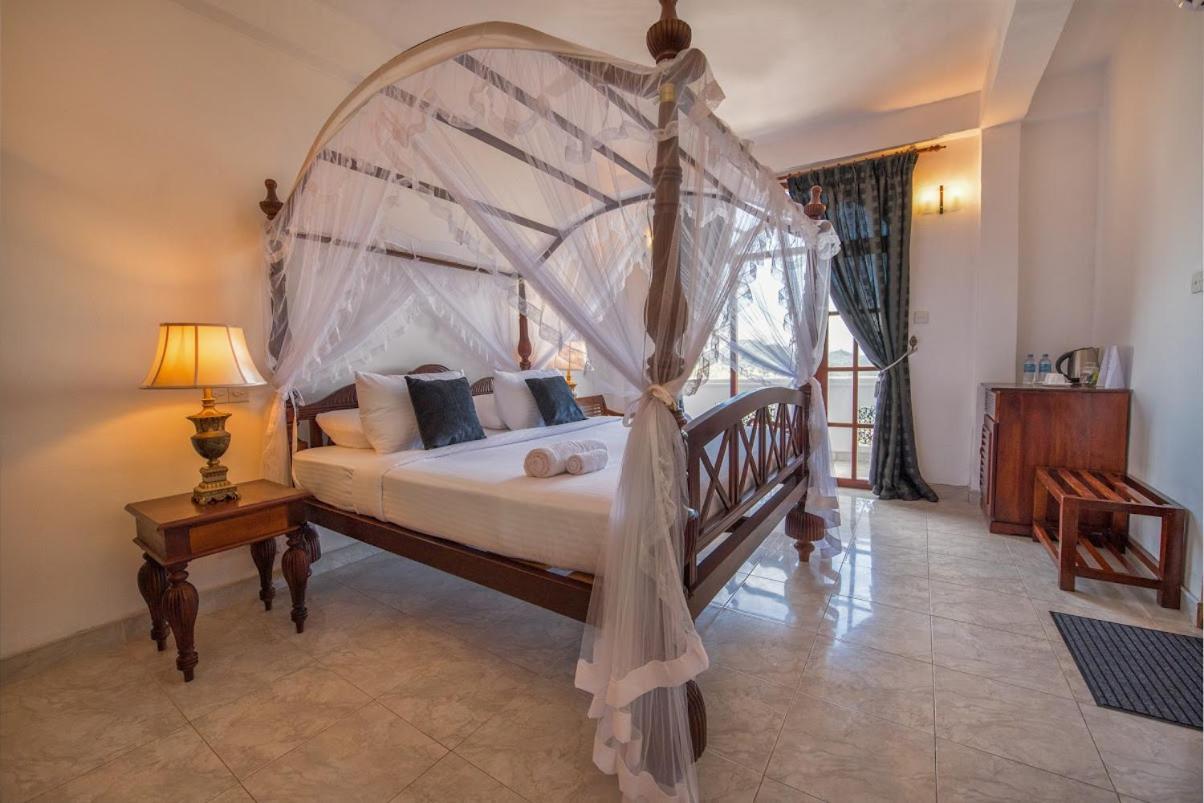 Ceylon Breeze Hotel Kandy Eksteriør billede