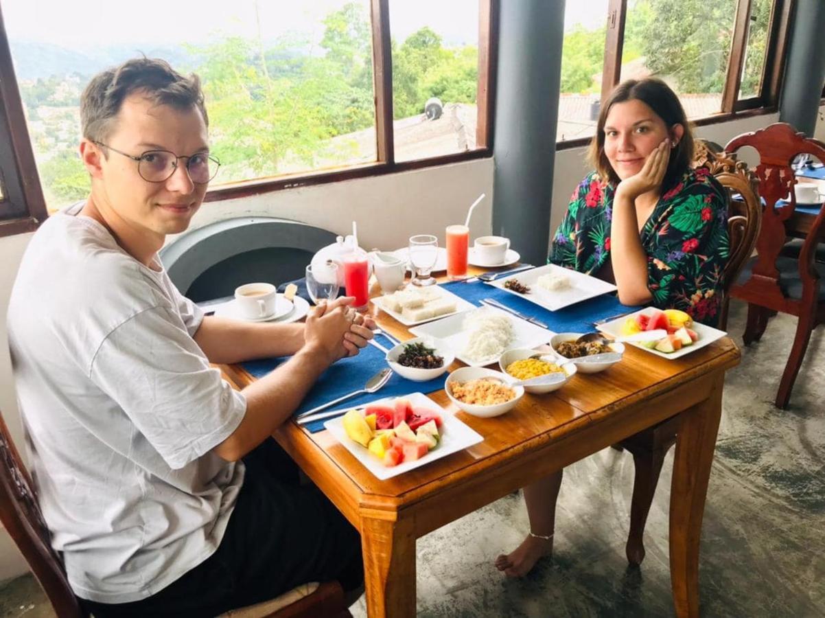 Ceylon Breeze Hotel Kandy Eksteriør billede